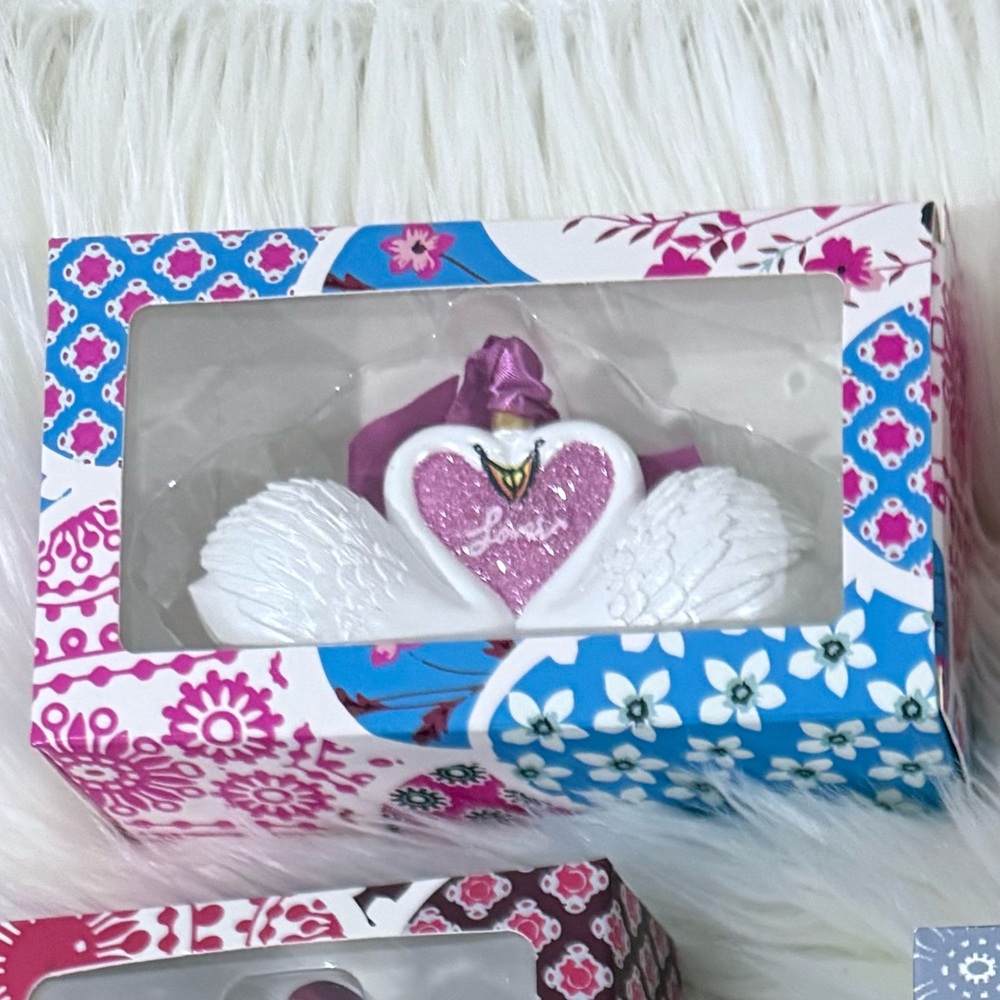 Lover Album Swan Ornament